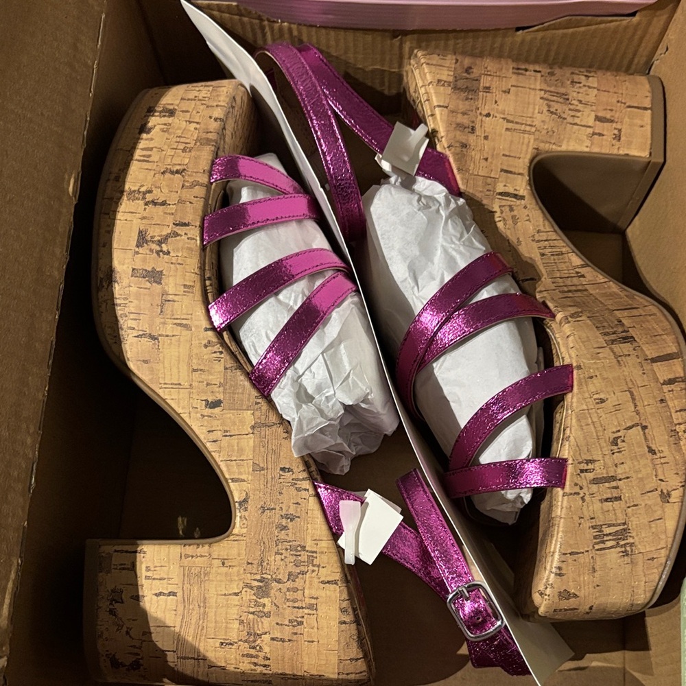 💜💓NEW! POP Y2K Platform Metallic Sandals Sz 8.5💓💜 - Picture 15 of 15